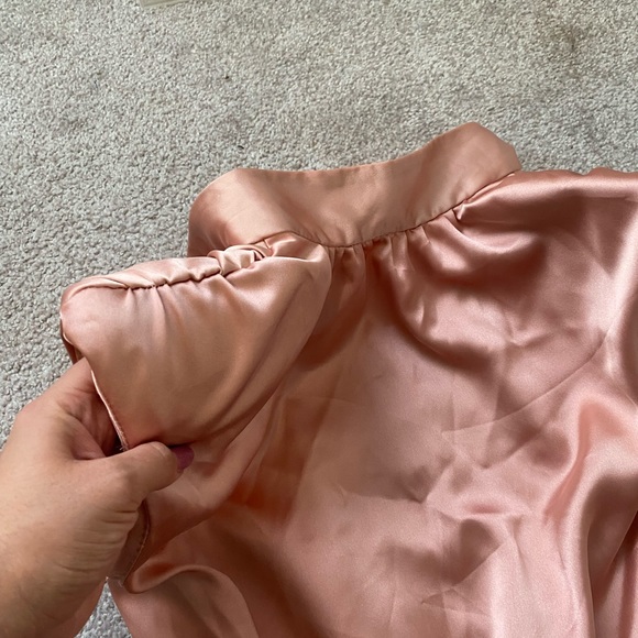 Beautiful dress - Picture 7 of 10